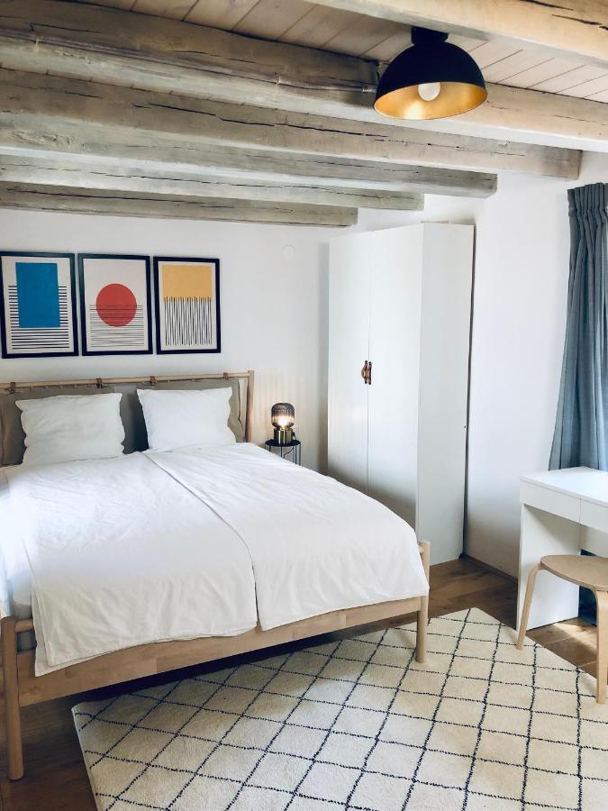 Seayou!***Charming 1-Bedroom Rental Unit In The Old City Center Of Cres Extérieur photo