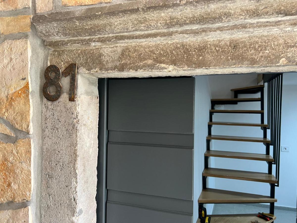 Seayou!***Charming 1-Bedroom Rental Unit In The Old City Center Of Cres Extérieur photo